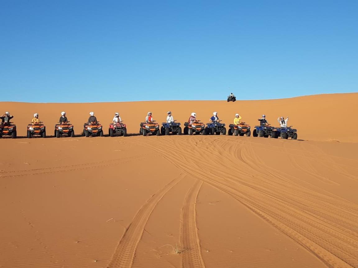 Hotel Erg Chebbi Starlight Camp Merzouga Exterior foto