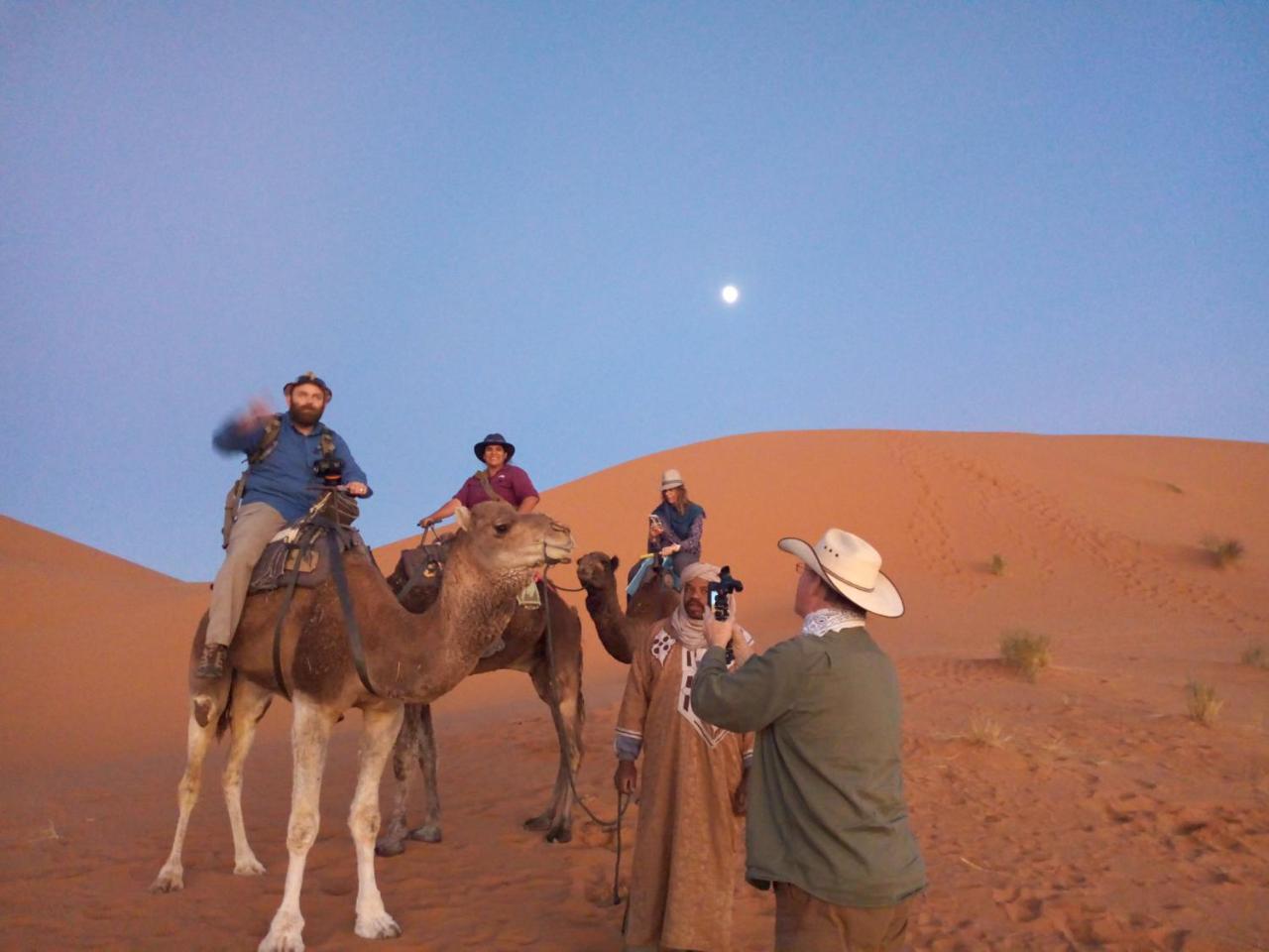 Hotel Erg Chebbi Starlight Camp Merzouga Exterior foto